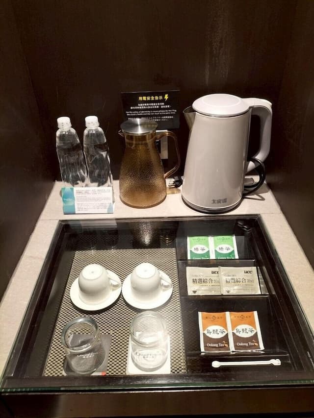Business Single (No bathtub)