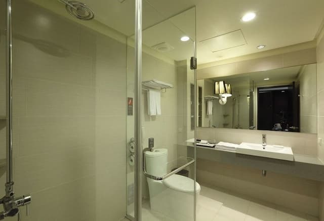Business Single (No bathtub)