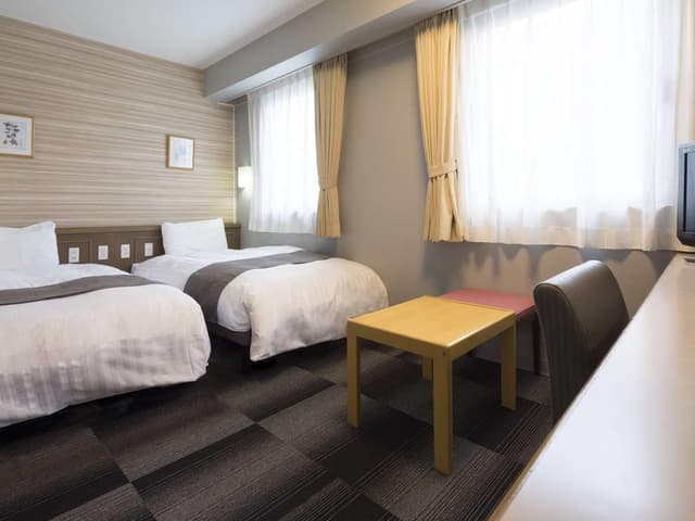 Twin Room with Bathroom