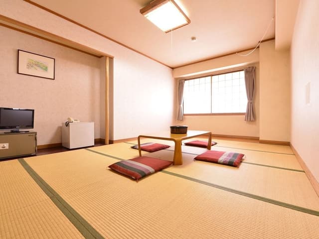 Room, Non Smoking (Run of House)
