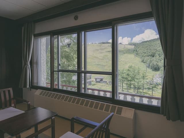 Japanese Modern Room with 2 single beds - Ski slopes View - Toilet only, Non Smoking