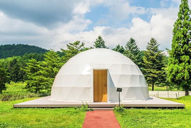 EXECUTIVE SUITE single dome 8m
