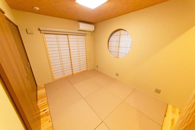 House, 2 Bedrooms