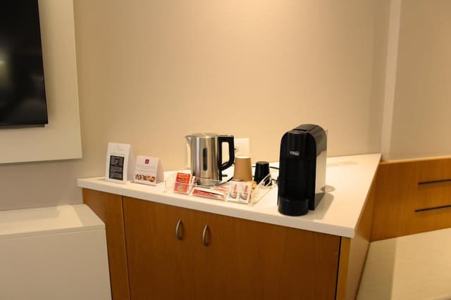 Superior Room, 1 Queen Bed, Non Smoking, Balcony
