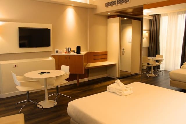 Superior Room, 1 Queen Bed, Non Smoking, Balcony