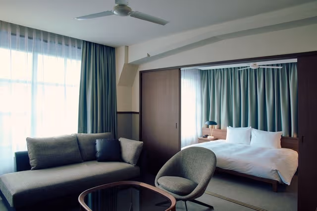 Junior Suite with Lounge Access (former Nintendo headquarter) No Smoking