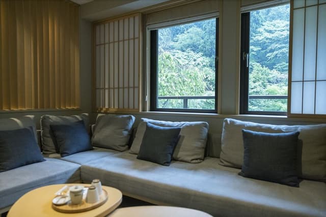 Junior Suite Garden Twin Room, Non Smoking