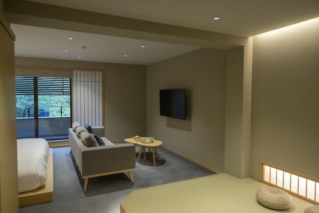 Junior Suite Twin Room, Non Smoking