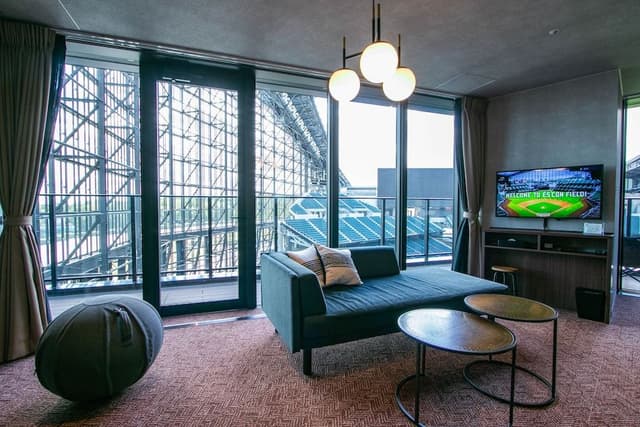 Field View, Darvish & Ohtani Suite, Non-Smoking