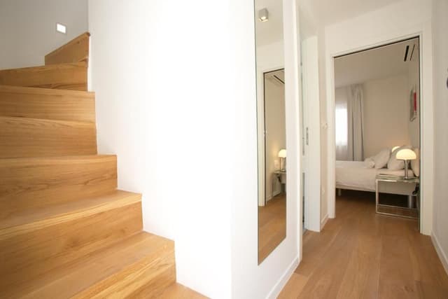 Standard studio (duplex)