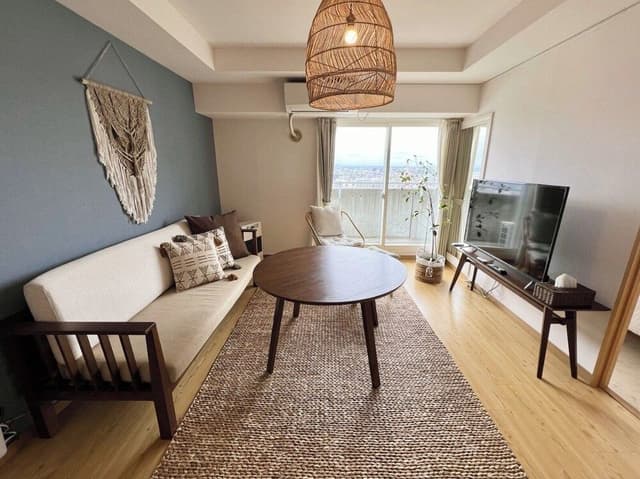 Apartment 3307