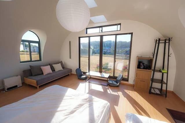 Deluxe Studio Suite, Courtyard View