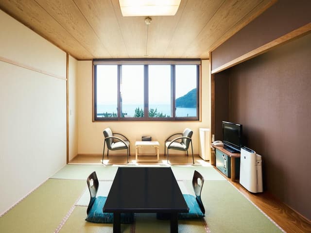 Japanese Style Room for 4 People with 10 Tatami - Non-Smoking