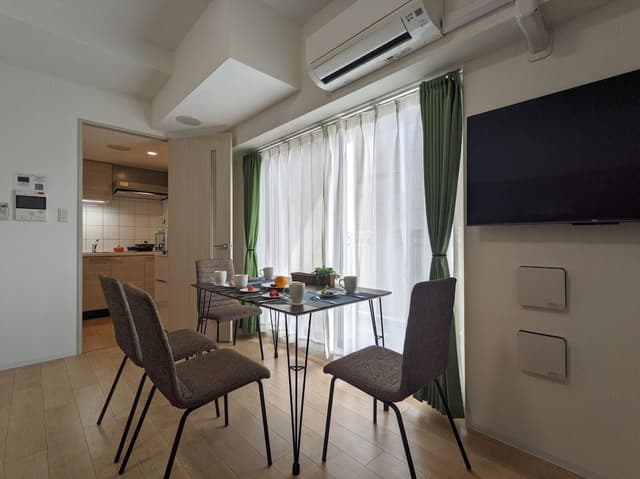 Family Condo, Lanai, City View