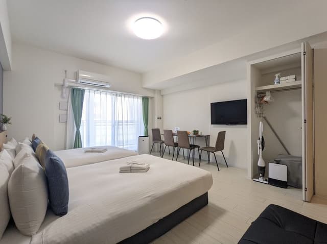 Family Apartment, Lanai, City View