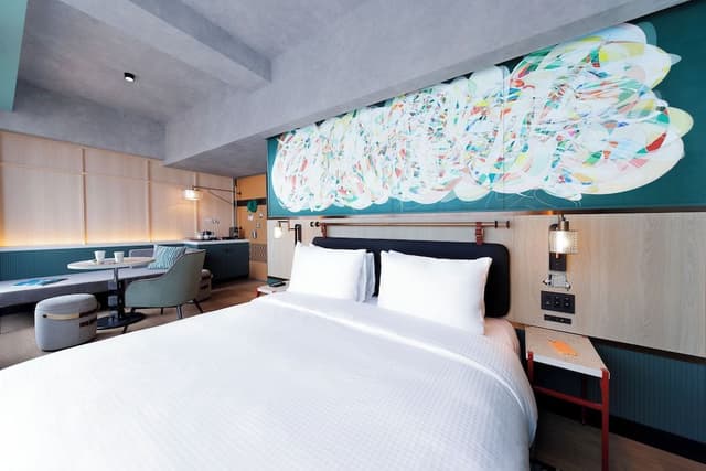 Room, 1 Queen Bed, City View