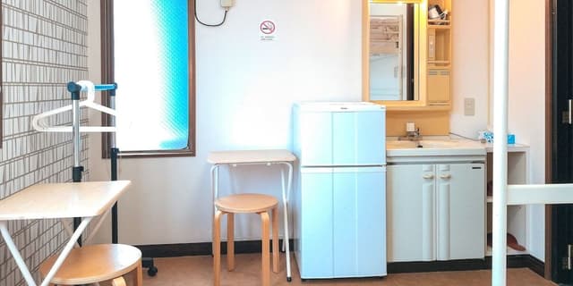 Economy Twin Room, Non Smoking