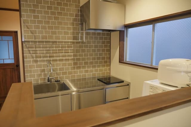 Family Apartment, Multiple Beds (401-402)