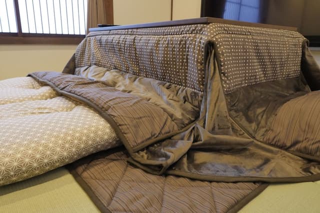 Family Apartment, Multiple Beds (401-402)