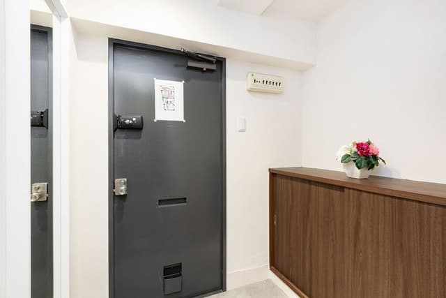 Basic Apartment