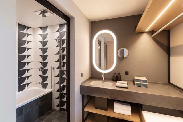 TWIN PREMIUM ROOM