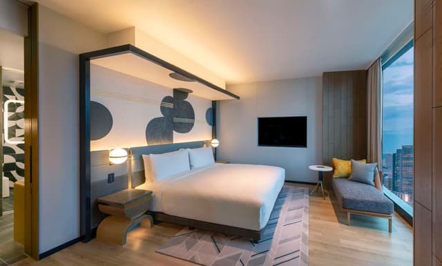 KING PANORAMA SUITE