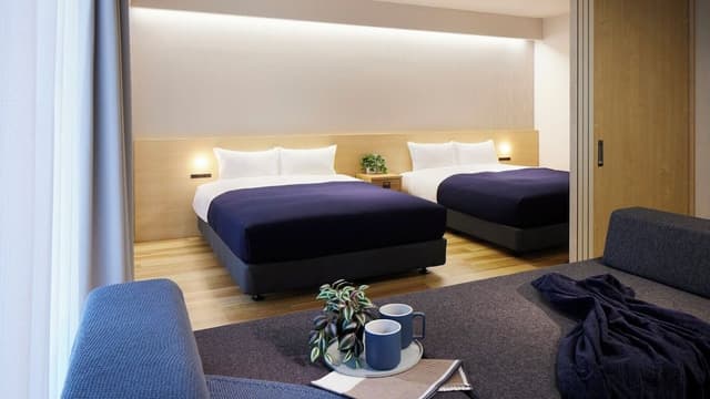 Deluxe Theater 1Bedroom with 3Beds