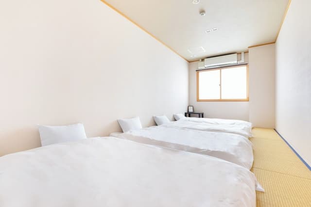 Traditional Quadruple Room, Non Smoking