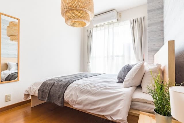 10 bed rooms for family