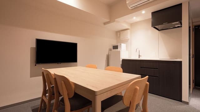 One-Bedroom Japanese Apartment For 5 Non Smoking
