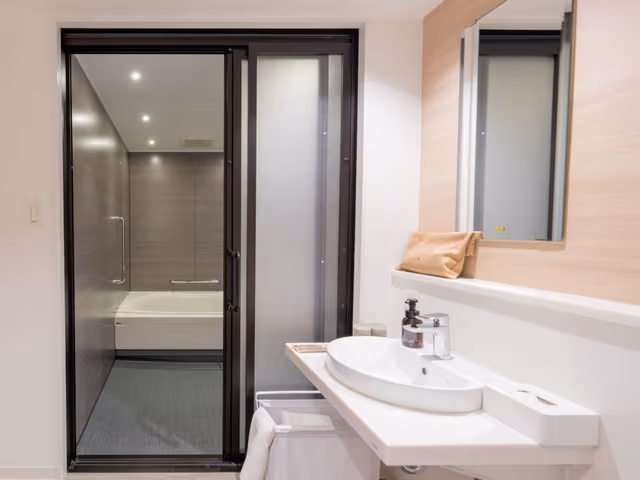 Standard Double Room, Non Smoking (universal)