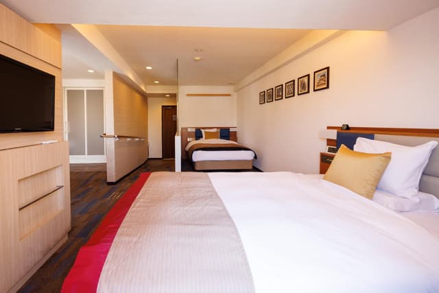 Deluxe Studio Suite