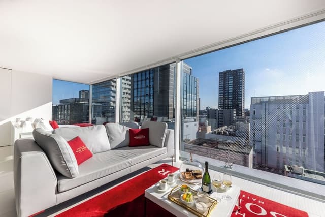 Top Floor Twin Room, Non Smoking (14F)