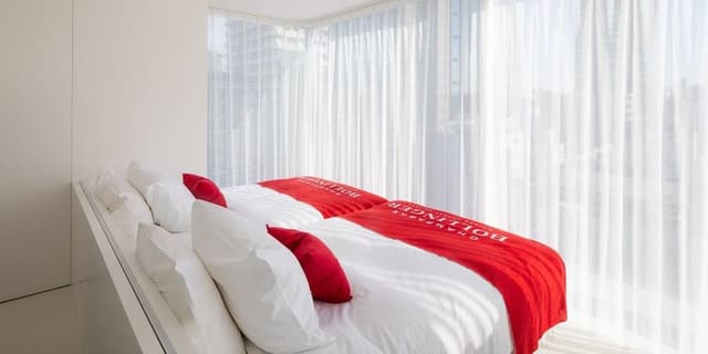 Top Floor Twin Room, Non Smoking (14F)