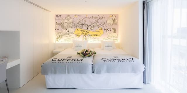 Deluxe Twin Room, Non Smoking (4F-10F)