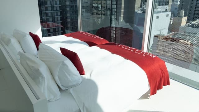 Top Floor Twin Room, Non Smoking (14F)