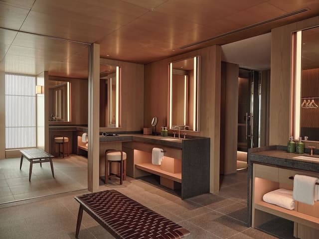 Suite, 1 King Bed (Patina | Osaka Castle View)