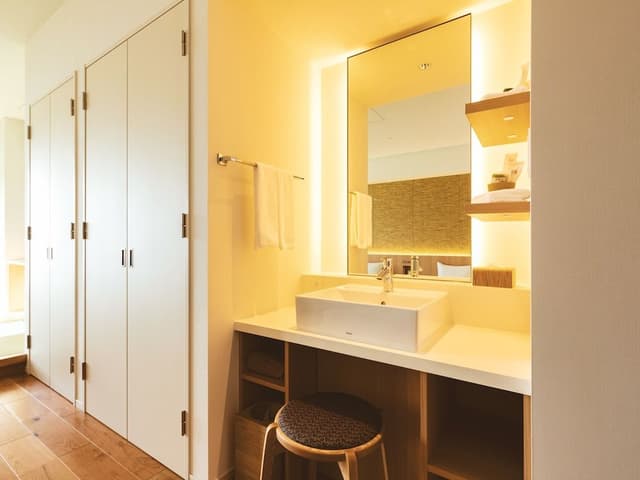 Standard Japanese Western-style Room B, Non Smoking, No Private Bathroom