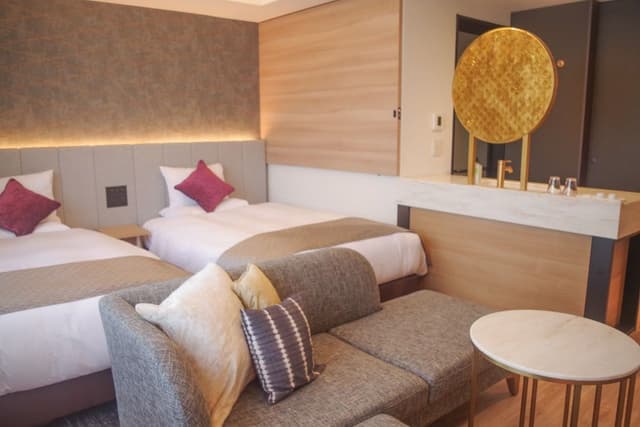 Deluxe Plus Twin Room, Non Smoking [Check out : Noon]