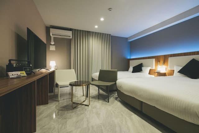 Superior Twin Room