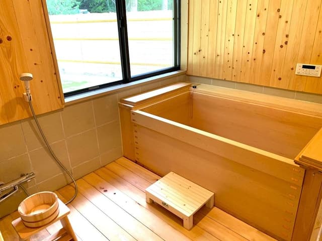 Luxury Studio Suite, Balcony, Mountain View