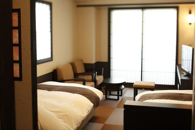 Japanese Style Twin Room (2 Beds or 2 Bed or 2 mattresses)