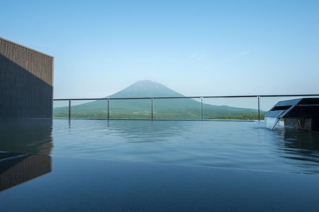 5 Bedrooms Penthouse B [Mountain View]
