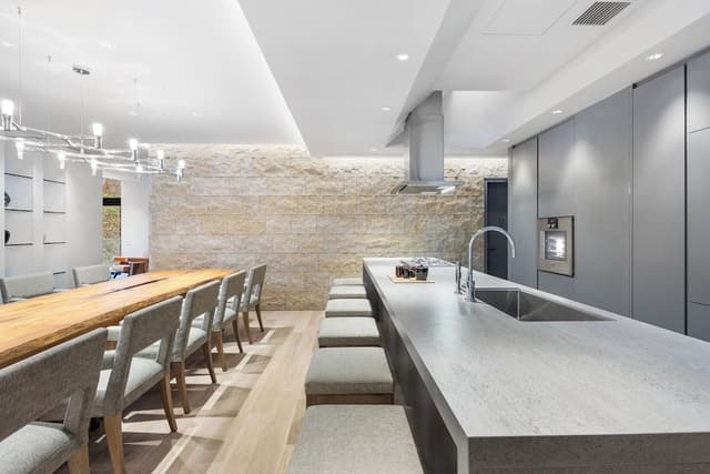 Exclusive Penthouse