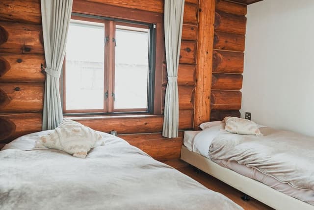 Deluxe Twin Room, Non Smoking, Private Bathroom (122,123 Log Hotel, 2F, Open Ceiling)