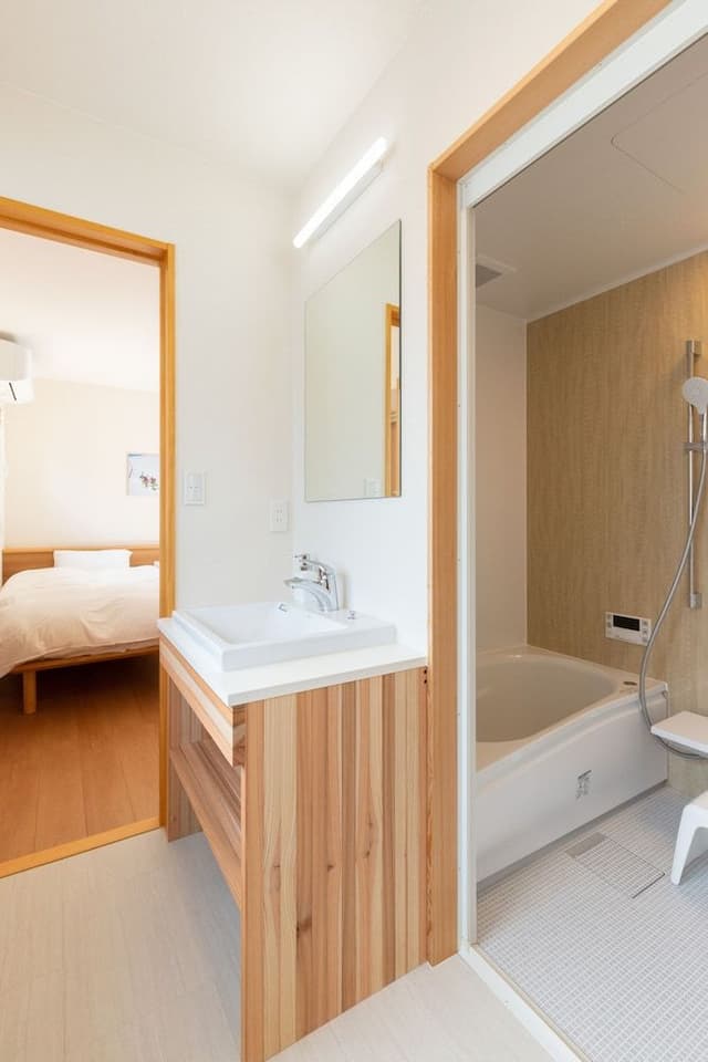2 Bedroom