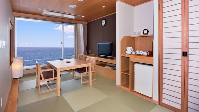 [Premium Floor] Semi-Western Room with Outdoor Bath, Non Smoking (41 sqm)