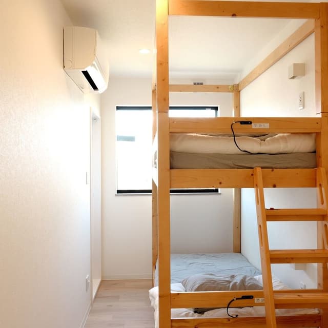 Basic Twin Room