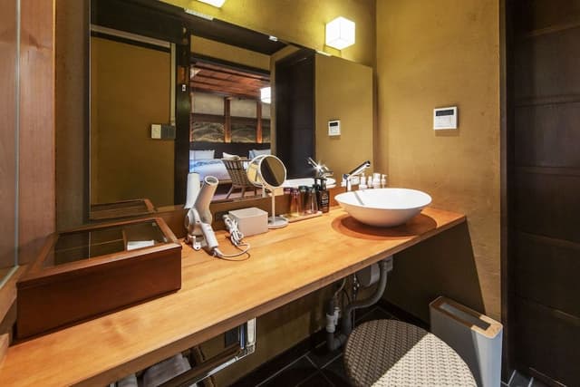 ROYA-1st floor [Premium] , Non Smoking