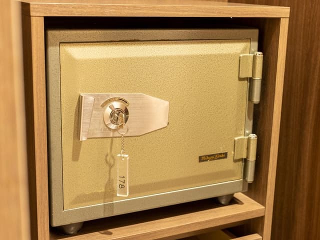 Standard Twin Room A